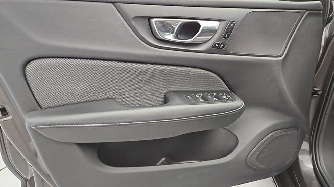 Volvo V60 B4 D Plus Dark aut ! Z Polskiego Salonu ! Faktura Vat !