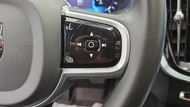 Volvo V60 B4 D Plus Dark aut ! Z Polskiego Salonu ! Faktura Vat !