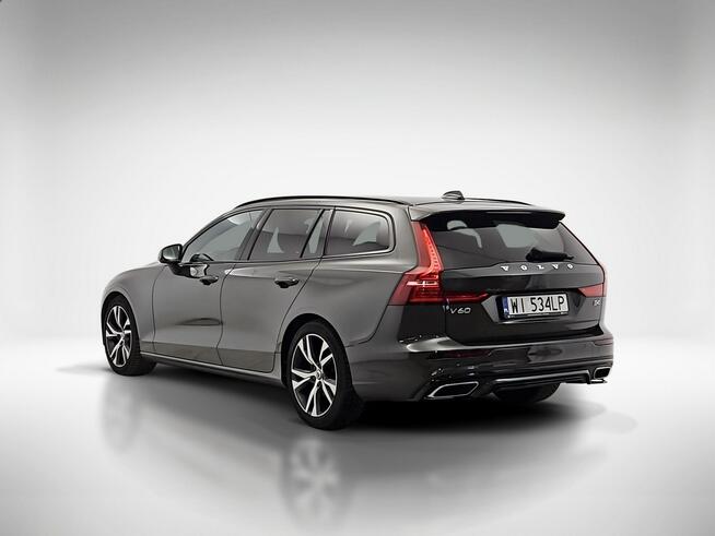 Volvo V60 B4 D Plus Dark aut ! Z Polskiego Salonu ! Faktura Vat !