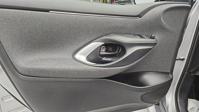 Toyota Yaris Hybrid 1.5 Comfort ! Z Polskiego Salonu ! Faktura Vat !