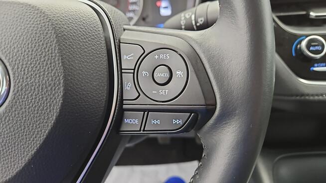 Toyota Corolla 1.5 Comfort ! Z Polskiego Salonu ! Faktura Vat !