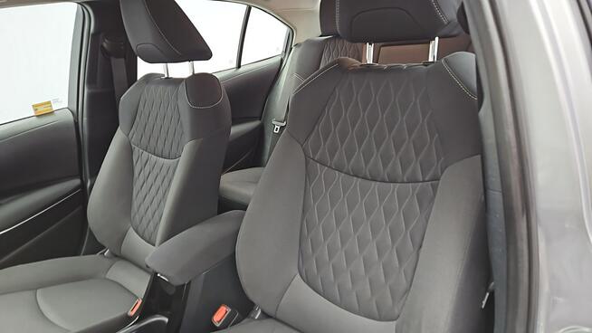 Toyota Corolla 1.8 Hybrid Comfort ! Z Polskiego Salonu ! Faktura Vat !