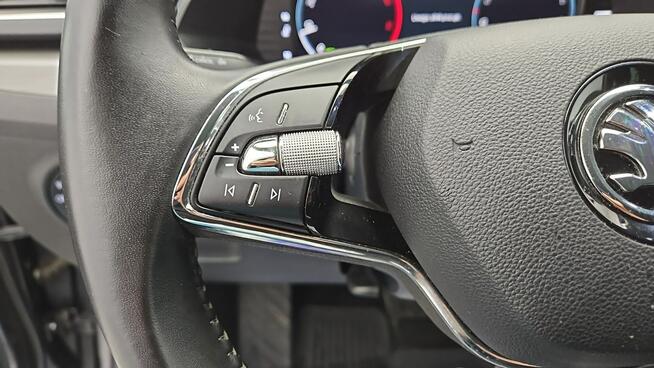 Škoda Superb 2.0 TDI SCR Style DSG ! Z Polskiego Salonu ! Faktura Vat !