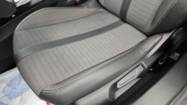 Peugeot 2008 1.2 PureTech Allure Pack S&S EAT8 ! Z Polskiego Salonu ! Faktura Vat !