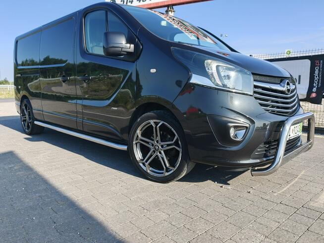 Bardzo ładny Opel Vivaro 2015