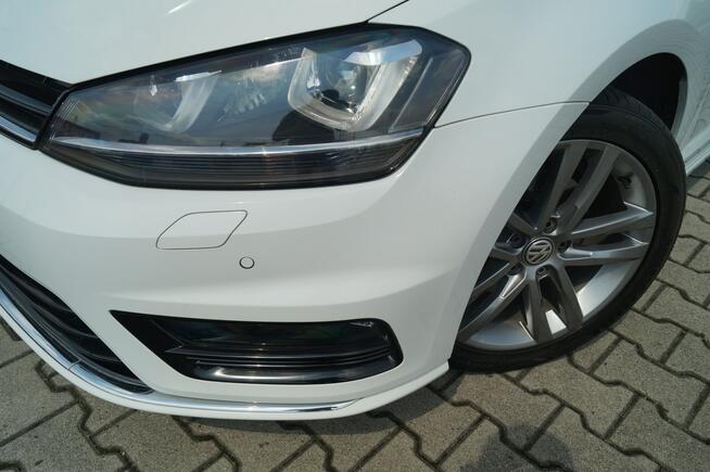 Volkswagen Golf R-Line DSG 1,4 140 km Hak navi na pasku rozrządu