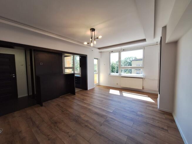 1 POKÓJ | 36,8 m² + PIWNICA 3,23 m² | BALKON