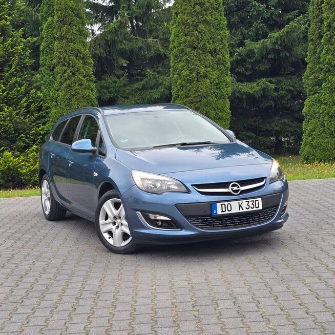 Opel Astra J 1.4 Benzyna 100KM Selection