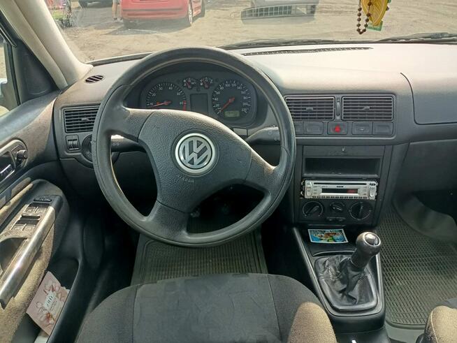 Volkswagen Golf 1.4 98r
