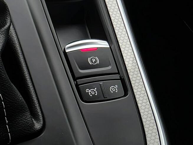 Renault Grand Scenic serwis ASO, Hak