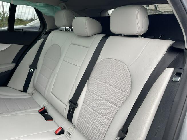 Mercedes C 400 4Matic Automat Podgrz. Skóra Panorama Pamięć 333KM