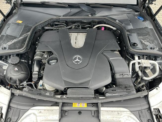 Mercedes C 400 4Matic Automat Podgrz. Skóra Panorama Pamięć 333KM