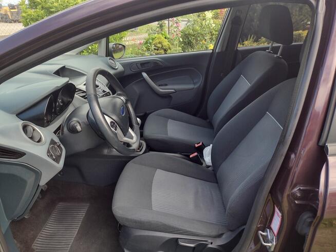 Ford Fiesta 1,2 benzyna 2010