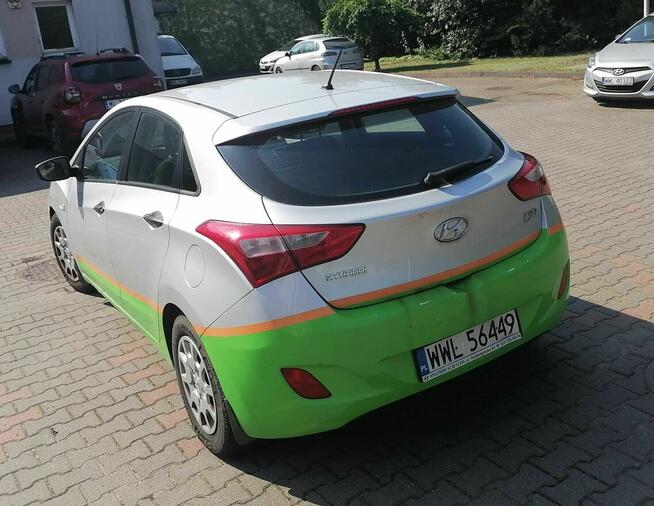 Syndyk Sprzeda samochód marki HYUNDAY I30