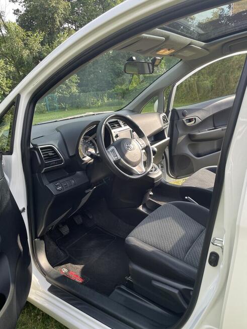 Toyota Verso-S Perłowa | 163 tys. km | Szklany Dach | Długie