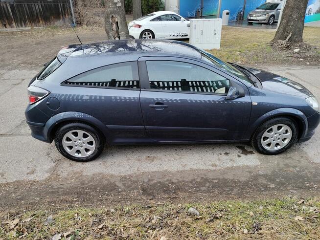 Opel Astra H GTC 1.6 benzyna po opłatach