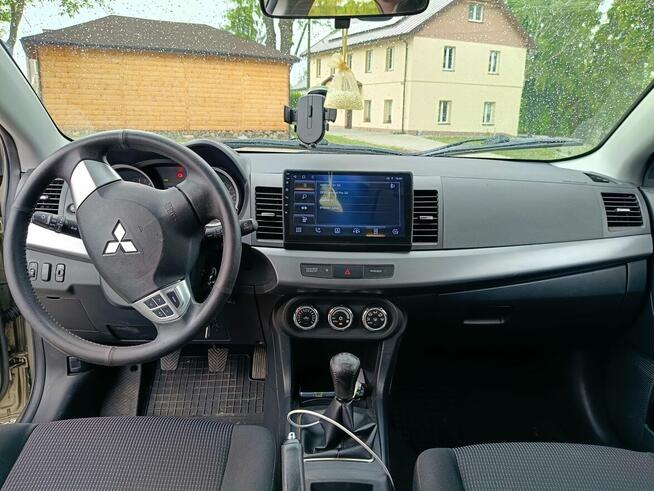 Mitsubishi Lancer hatchback