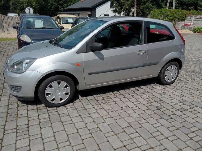 Sprzedam Ford Fiesta rocznik 2007