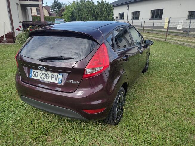 Ford Fiesta 1,2 benzyna 2010