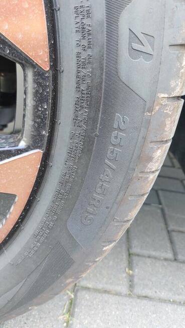 Opony Bridgestone 255/45 R.19