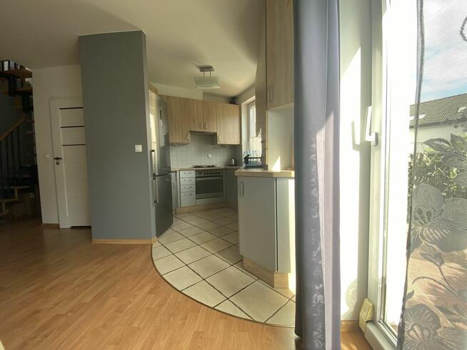 Na sprzedaż mieszkanie dwupoziomowe 67,3 m² | 3 pokoje | Ple
