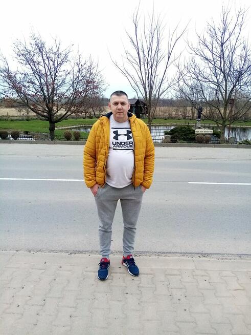 Pan szuka pani