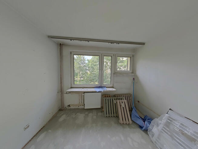 2 pokoje z balkonem częściowy remont ul. Jerzmanowskiego