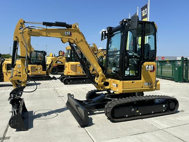 FABRYCZNIE NOWY CAT 302.7 CR