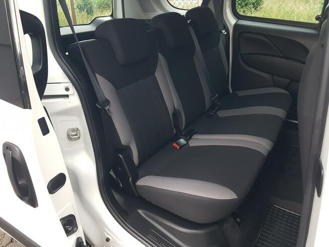Fiat Doblo 5 OSÓB KLIMA TEMPOMAT 2 xDRZWI BOCZNE PRZESUWNE I-WŁAŚCICIEL