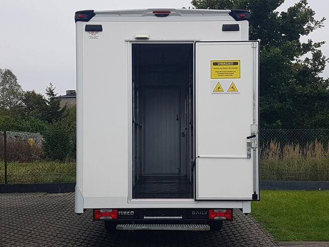 Iveco Daily KONTENER NISKOPODŁOGOWY 4,43x2,23x2,42 SKLEP BAR FOODTRUCK KAMPER AC