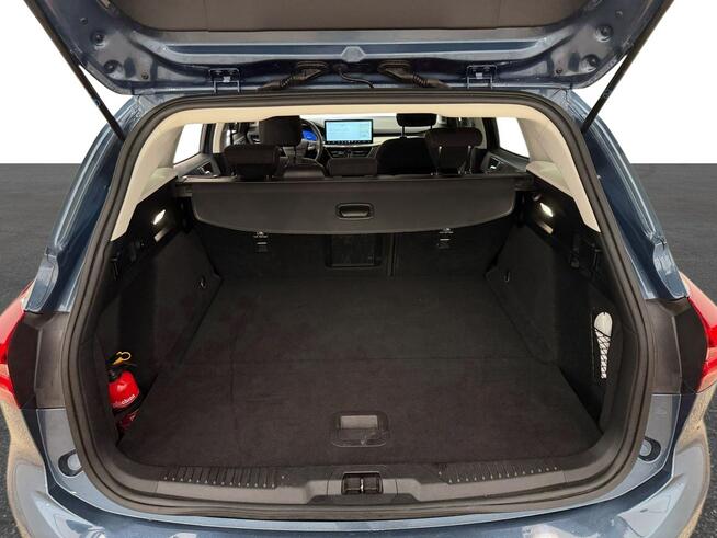 Ford Focus 1.0 EcoBoost mHEV Titanium X aut Kombi