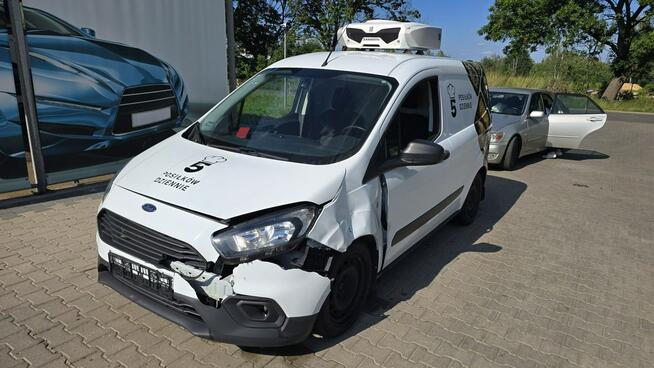 Ford Transit Courier Chłodnia Klima Chłodnice całe Jeżdżący Fak Vat 23