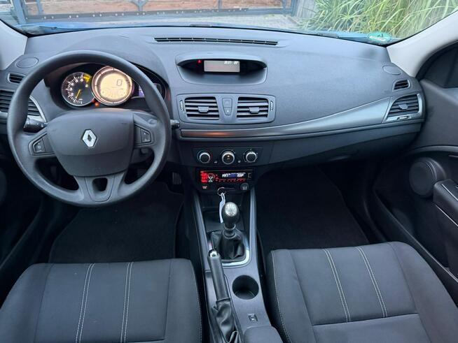 Renault Megane 1.6 110KM lift Super Stan POLECAM