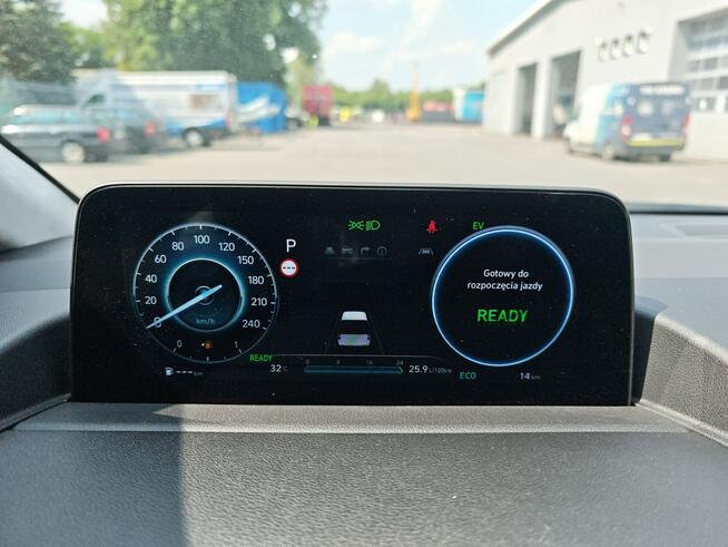 Hyundai Staria Świetna oferta! | 1.6 T-GDI HEV 6AT 2WD (225KM) 7os - Luxury Dark