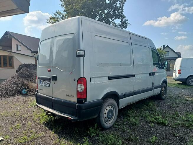 Renault Master 2.5DCI 120km 09r
