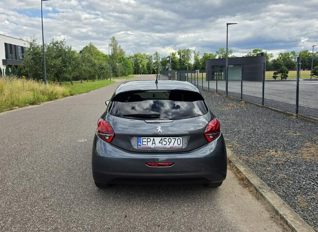 Peugeot 208 1.6HDi 2015r Duży Wyświetlacz Tempomat Klima Isofix Czujniki Piękny