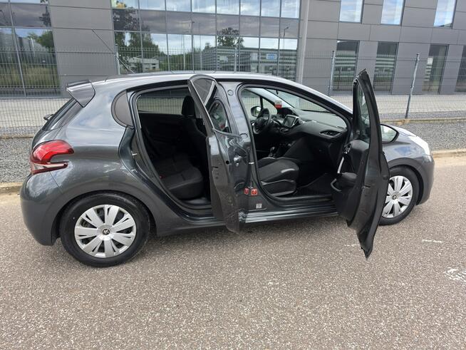 Peugeot 208 1.6HDi 2015r Duży Wyświetlacz Tempomat Klima Isofix Czujniki Piękny