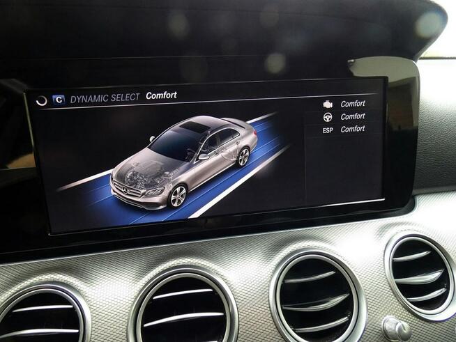 Mercedes E 220 Polski Salon*2-gi właś*4-Matic*Kamera*LED*TOP STAN*GWARANCJA*Zamiana
