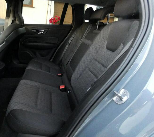 Volvo V60 170 TYŚ KM*Grzana kier.*KAMERA*EL. Klapa*Alu19*lift*GWARANCJA*Dostawa*