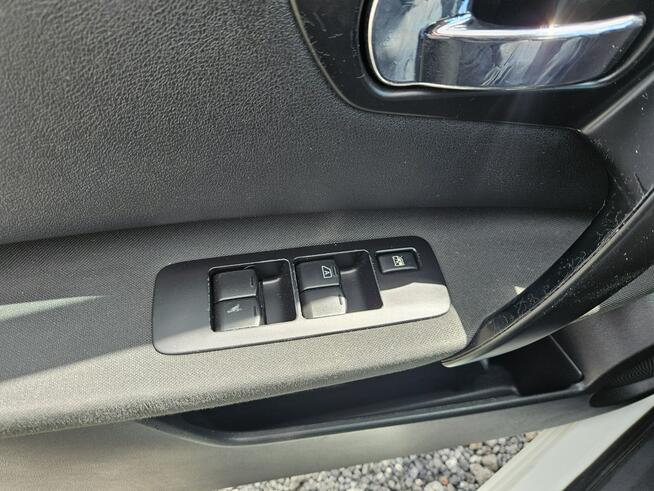 Nissan Qashqai Klimatyzacja / Tempomat / Czujniki parkowania