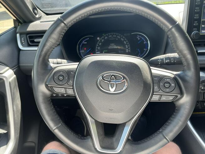 Toyota RAV-4 2.5 hybryda tylko 62700 km