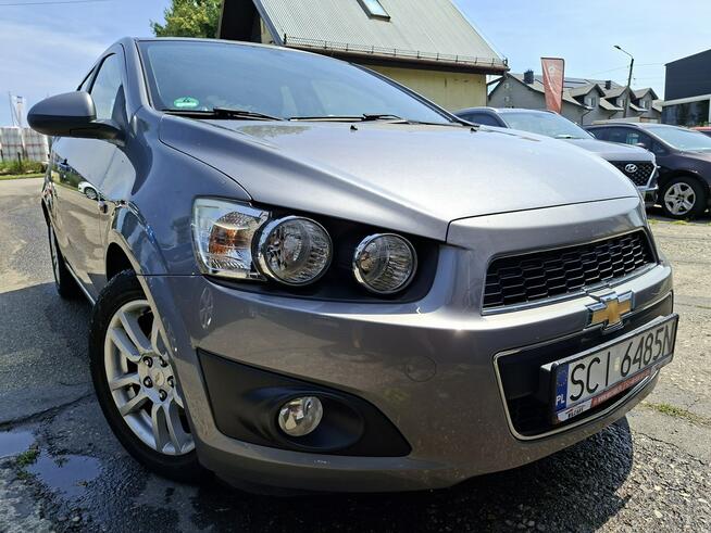 Chevrolet Aveo Klimatyzacja, Podgrz. fotele, Czujniki parkowania, Alu