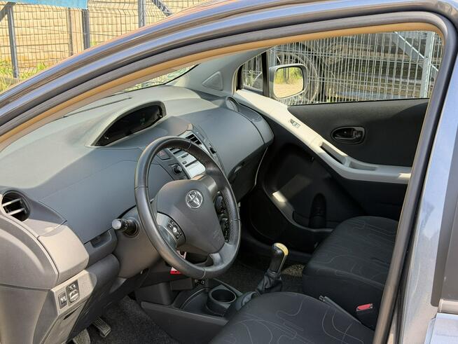 Toyota Yaris 1.0i*70PS*Klima*AUX*Metalik*2właściciel*Od*Nowości*Bez*Wkładu*5*Drzwi
