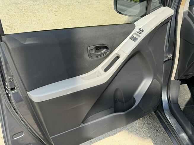Toyota Yaris 1.0i*70PS*Klima*AUX*Metalik*2właściciel*Od*Nowości*Bez*Wkładu*5*Drzwi