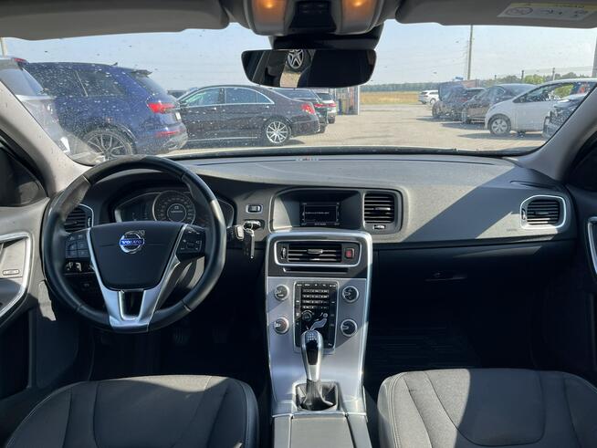 Volvo V60 Momentum D2 Skóra Klimatronik Ks. serwisowa