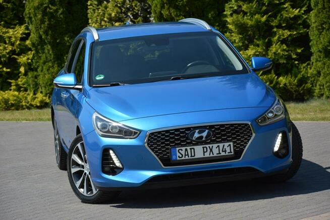 Hyundai i30 Ful Led Navi Kamera Radar ACC pół-Skóry Asyst. pasa BLIS Aso do końca