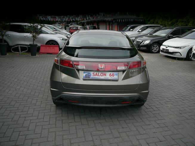 Honda Civic 1.8 Stan b.dobry bez rdzy i korozji bezwypadkowy Gwarancja 12mc 1właść