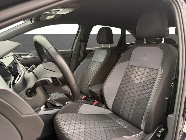 Volkswagen Taigo 1.5TSI R-Line Plus Virtual salon PL 81.220netto