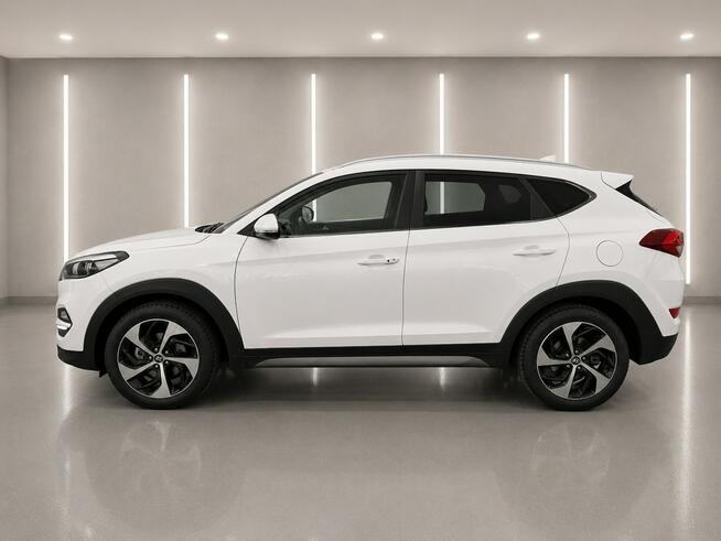 Hyundai Tucson 1.7 automat*bezwypadkowy*kamera cofania*navi*grzane fotele*opłacony