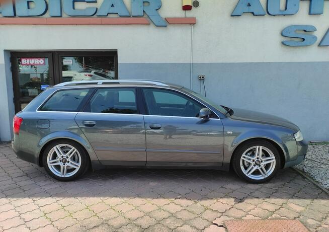 Audi A4 Klimatronik, podgrzewane fotele, alu 17'', ESP, radio USB/AUX, zarejes